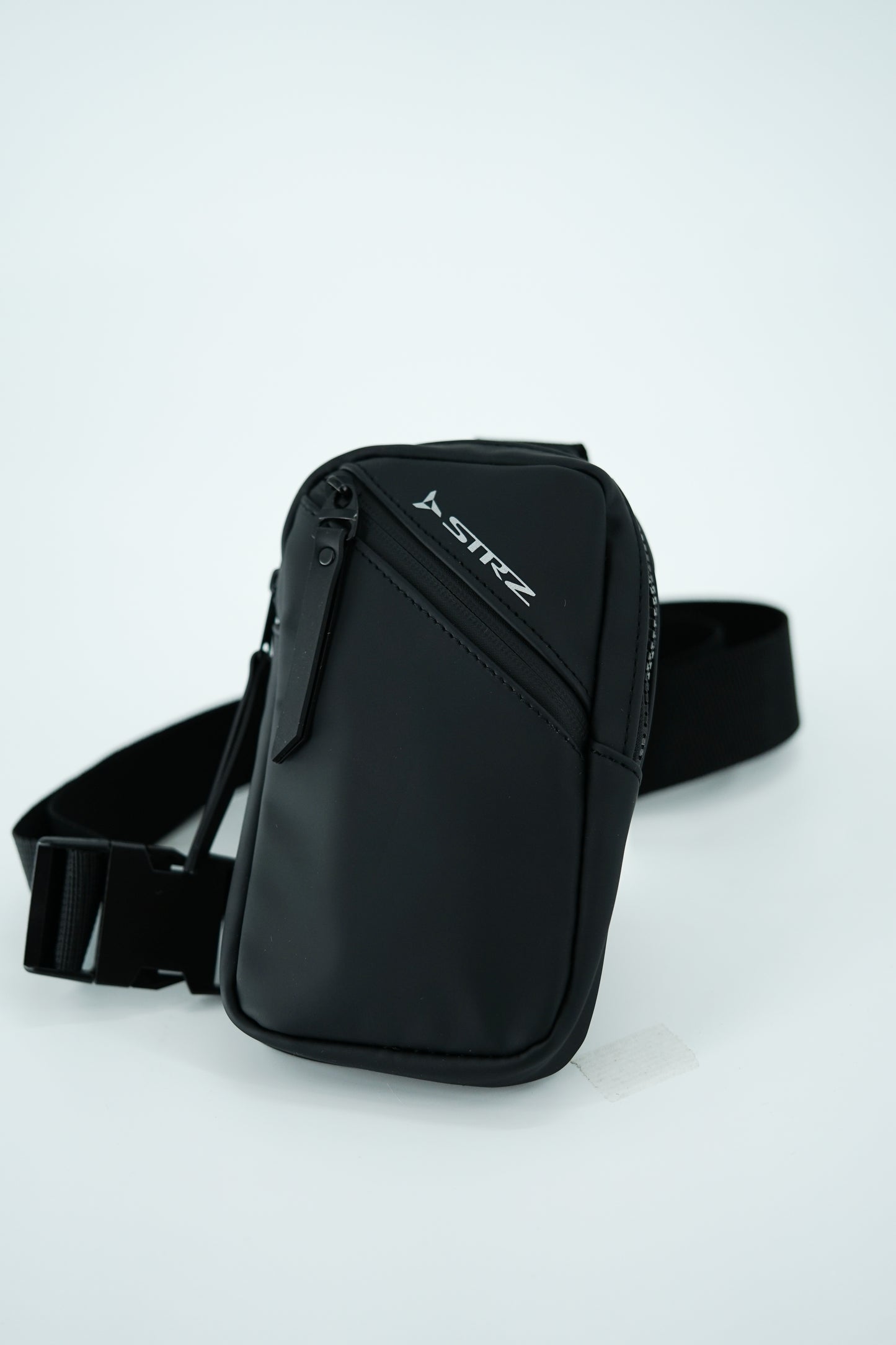 STRZ Barcelona Crossbody-Tasche