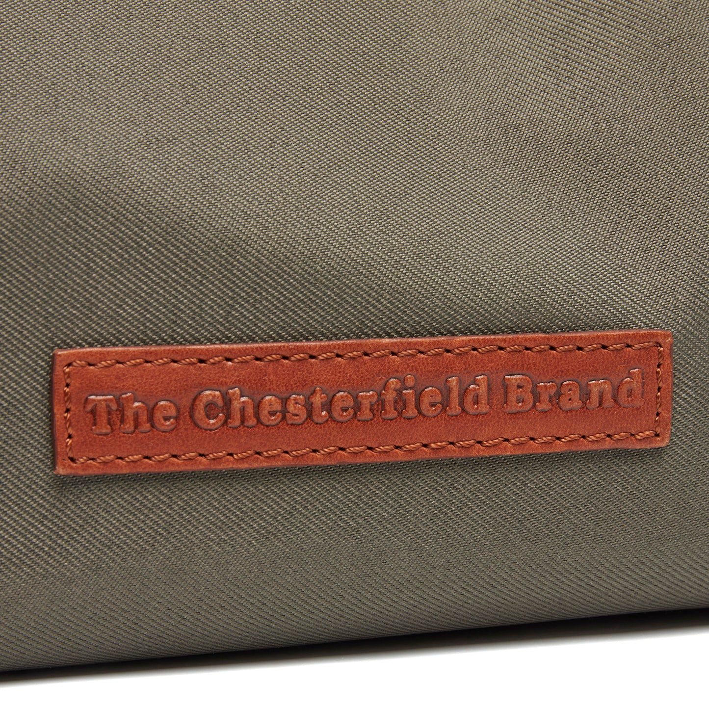 Schultertasche Lovund C48.1810 aus der Fusion Serie von The Chesterfield Brand