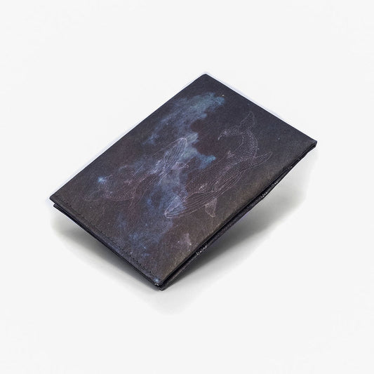 Paprcuts RFID Geldbeutel "Galactic Whale" 1282 aus reißfestem Tyvek - Papier-Alternative