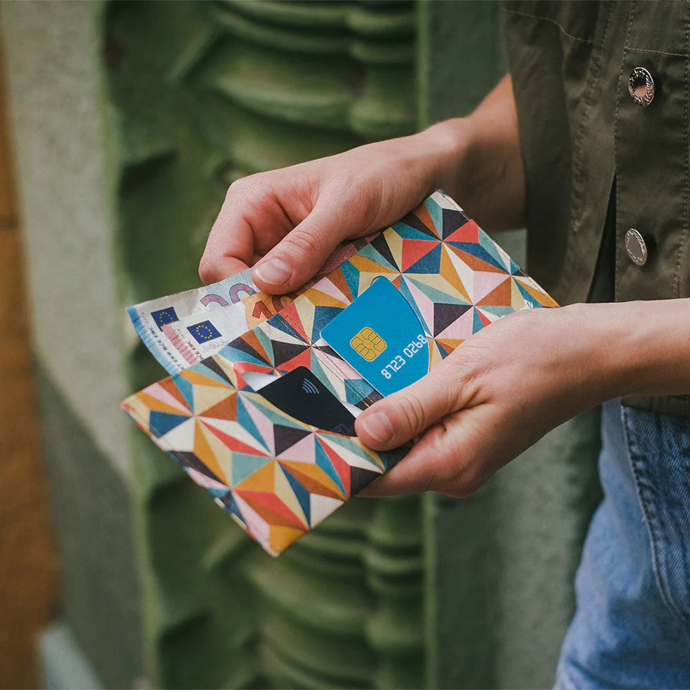 Paprcuts RFID Geldbeutel "Abstract Retro" 1826 aus reißfestem Tyvek - Papier-Alternative