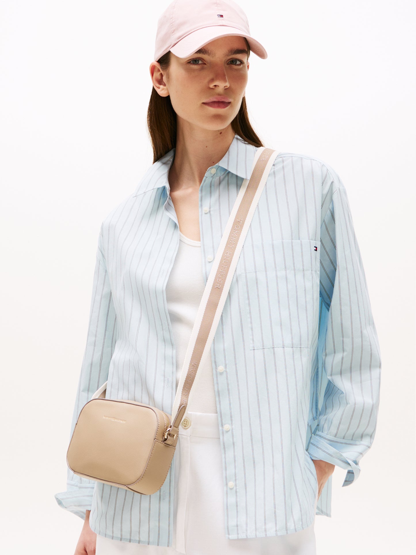 Umhängetasche TH Logotape AW0AW17450 von Tommy Hilfiger