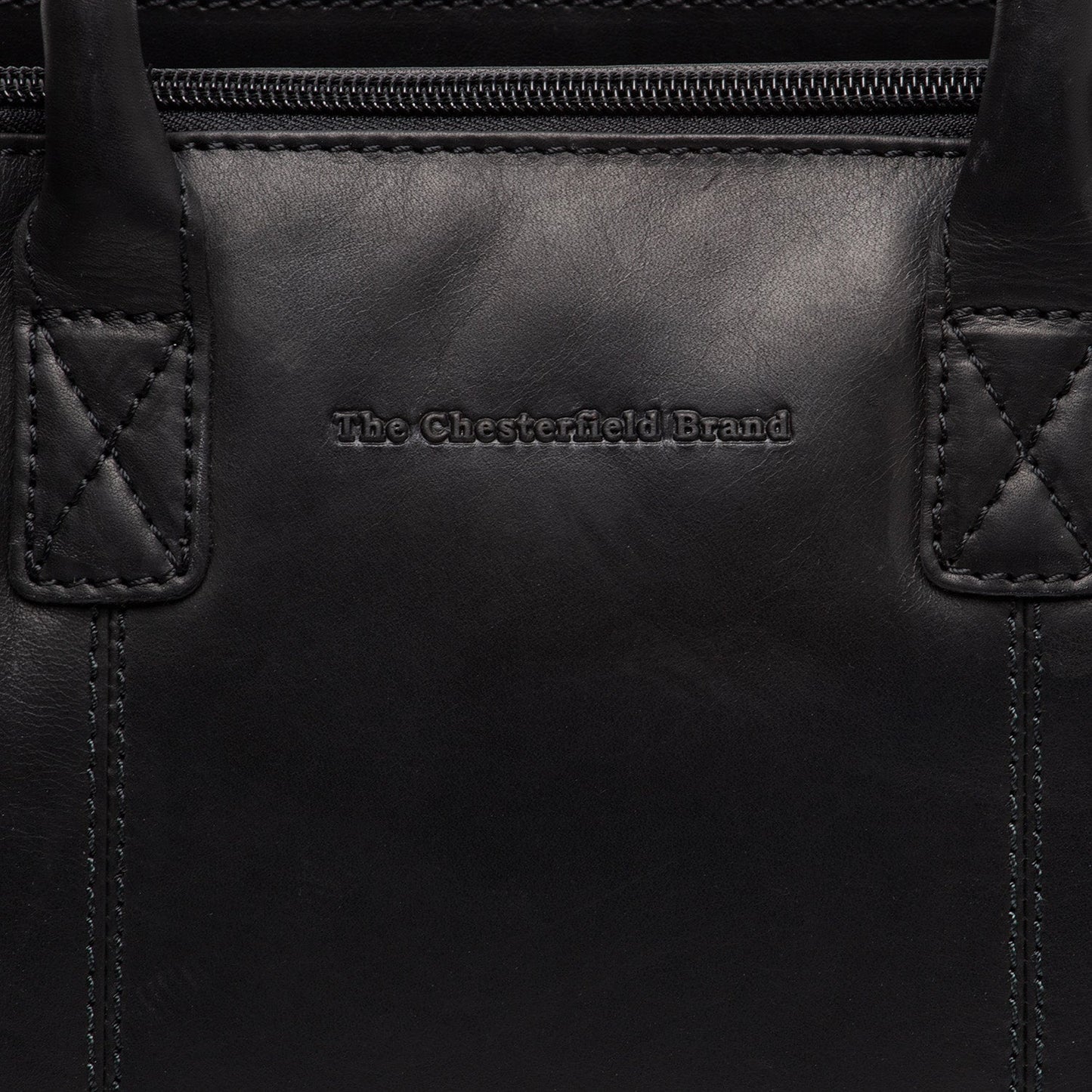 Schultertasche Ezra C48.1344 von The Chesterfield Brand - Laure Bags and Travel