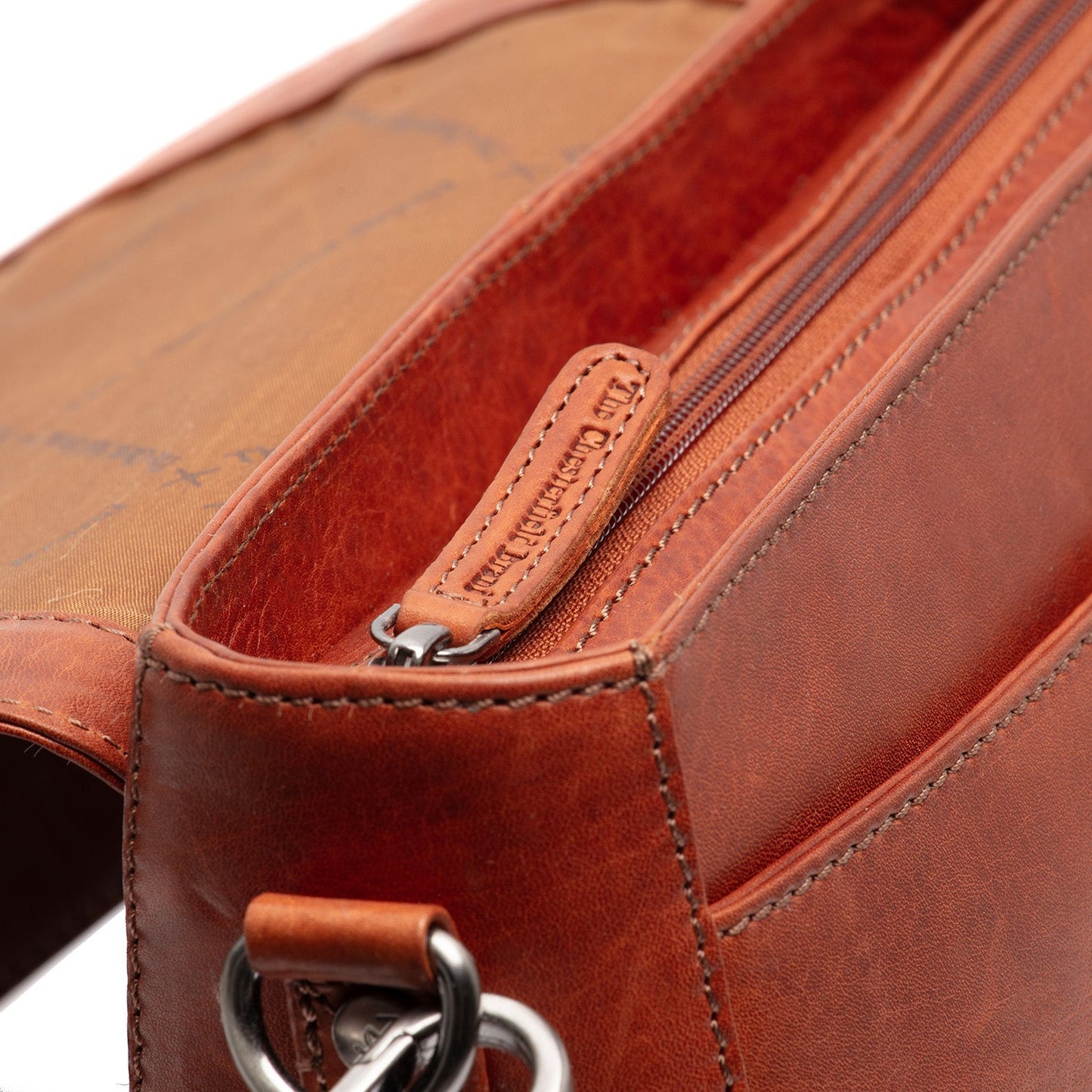 Schultertasche Lizzola C48.1351 von The Chesterfield Brand - Laure Bags and Travel