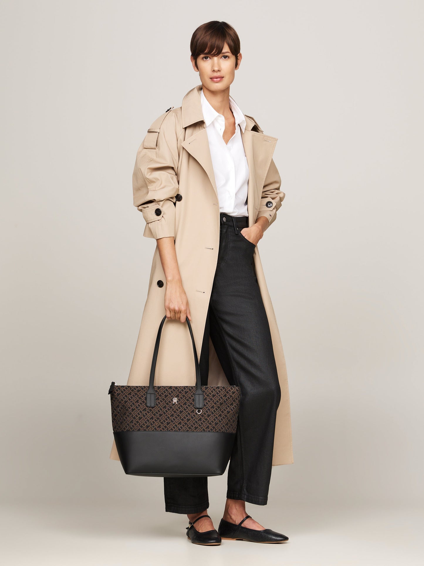 Shopper TH Jacquard AW0AW17070 von Tommy Hilfiger - Laure Bags and Travel