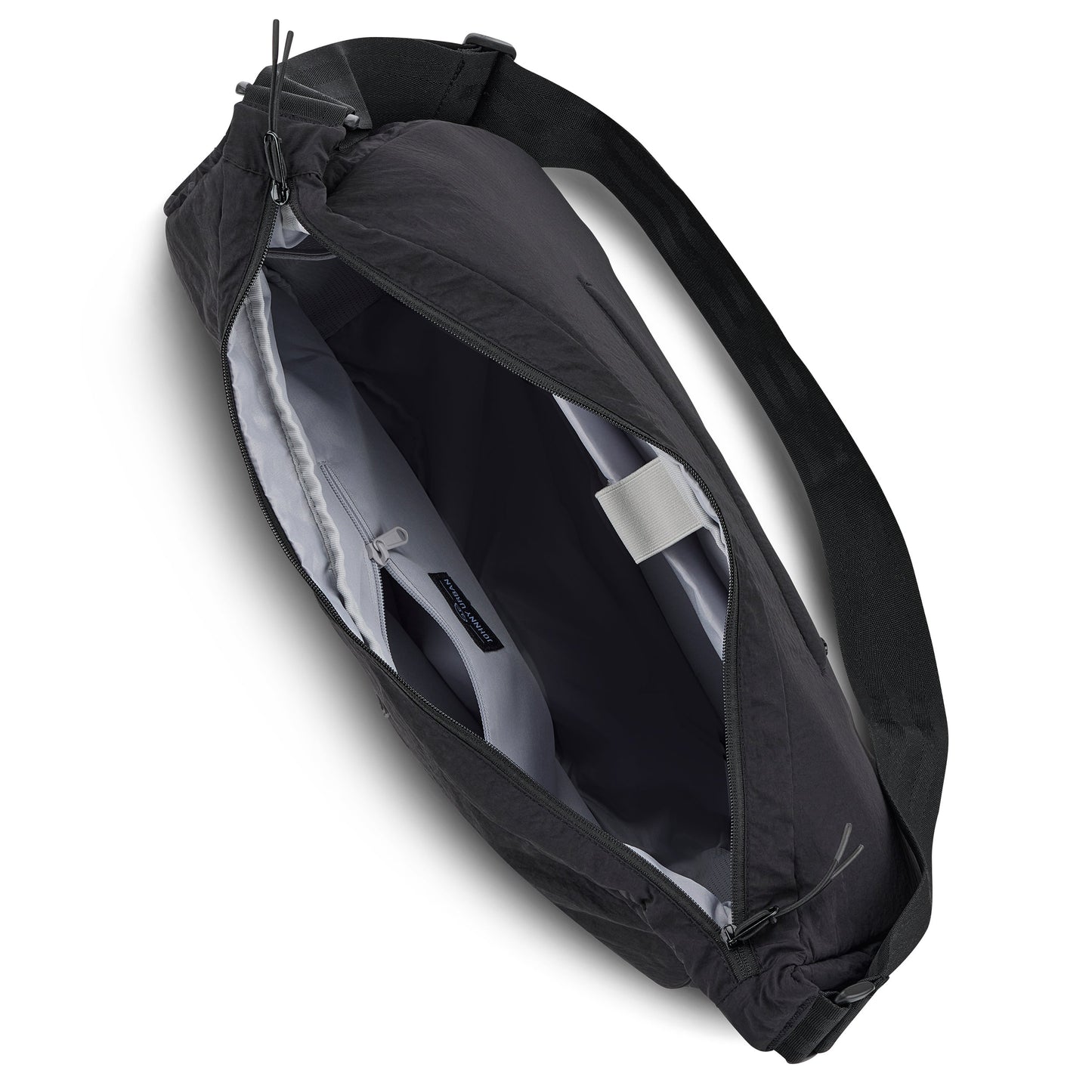 Umhängetasche Half Moon Kaia Large JOHN00903 von Johnny Urban - Laure Bags and Travel