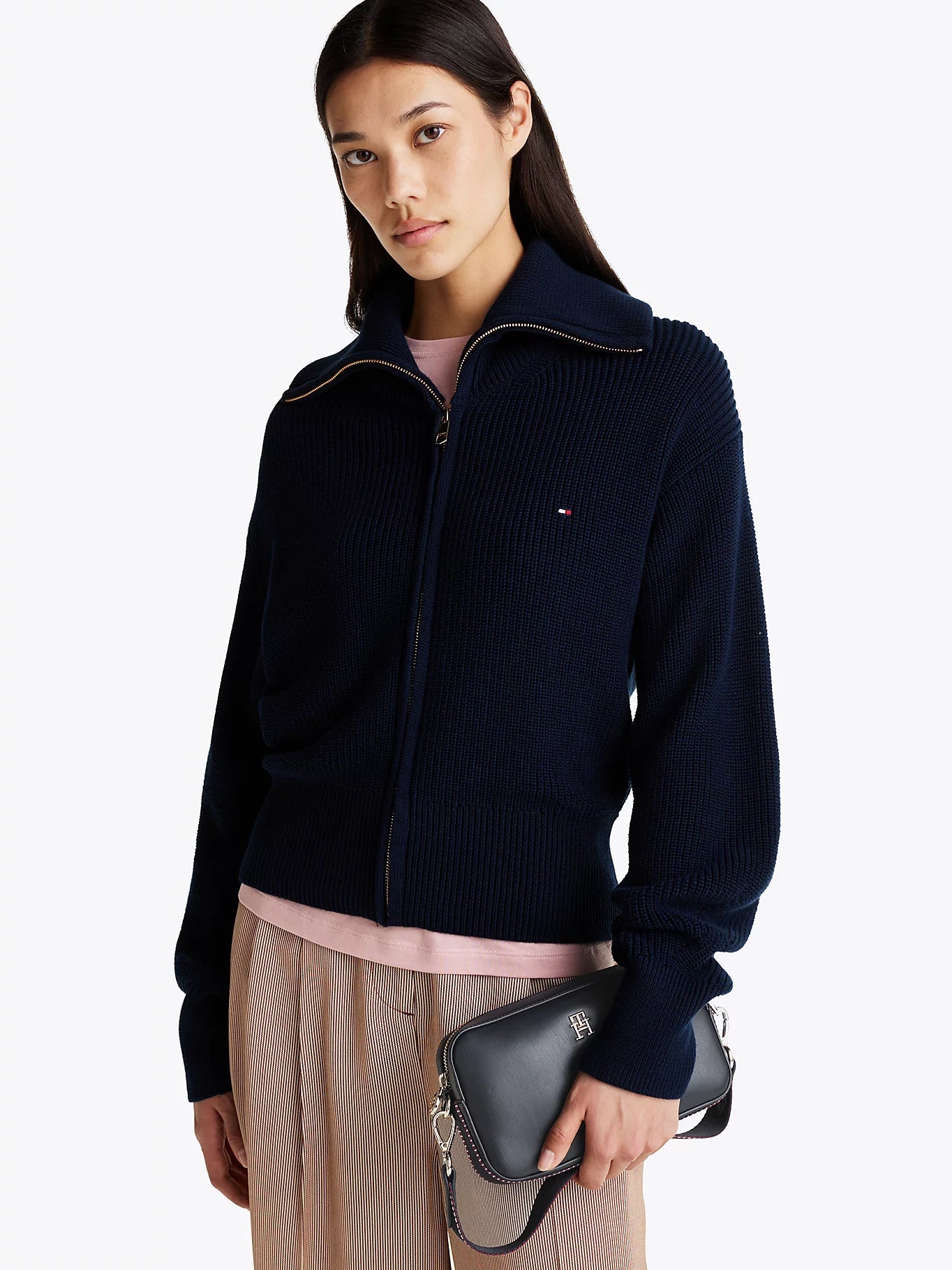 Umhängetasche TH Distinct AW0AW17332 von Tommy Hilfiger - Laure Bags and Travel