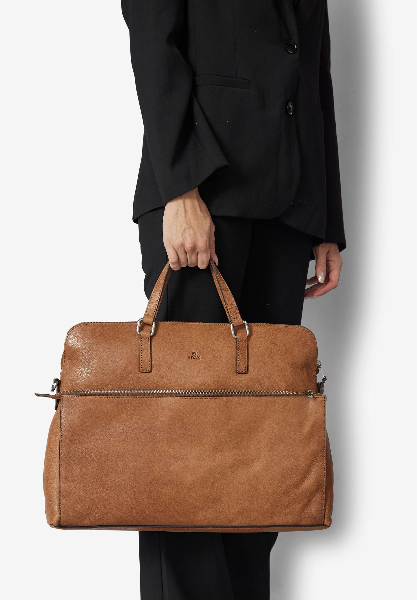 Business - Laure Bags and Travel