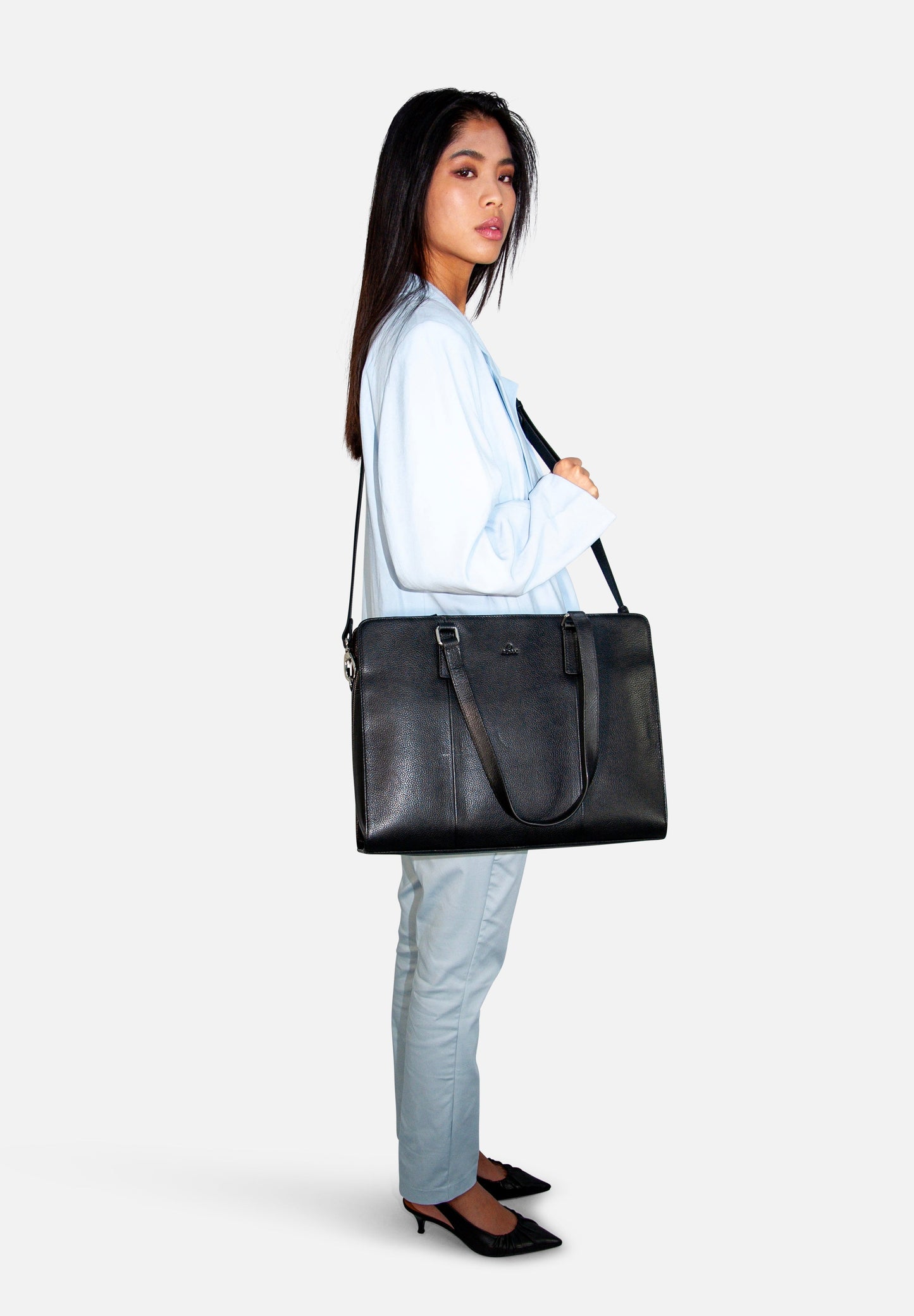Business - Laure Bags and Travel