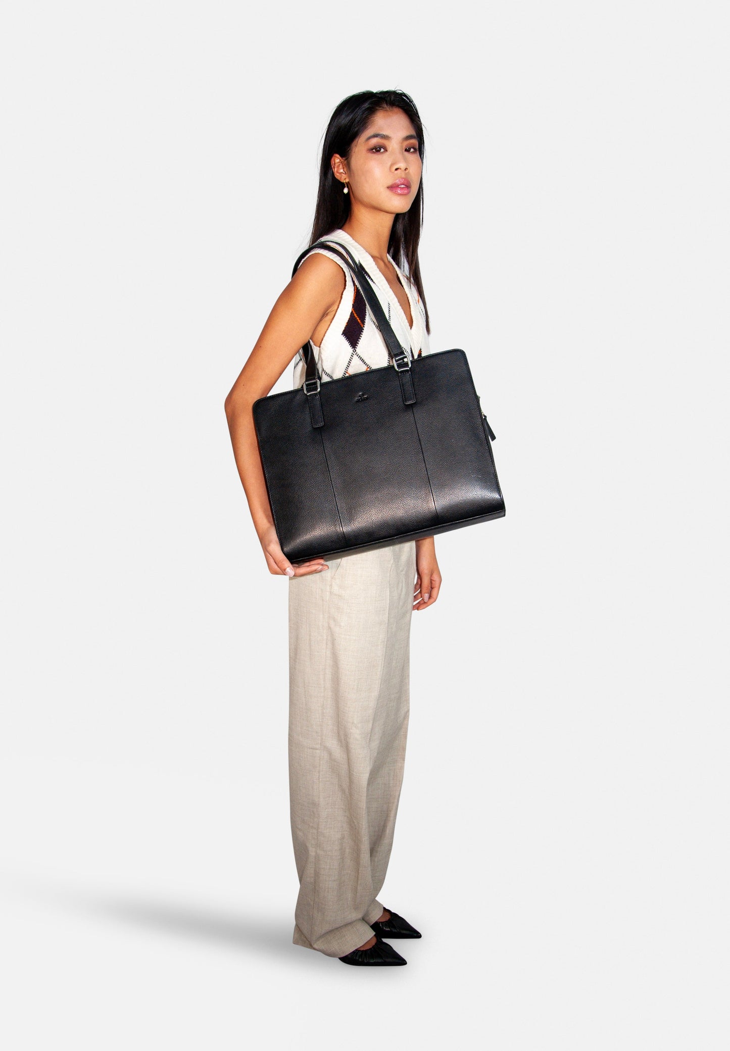 Business - Laure Bags and Travel