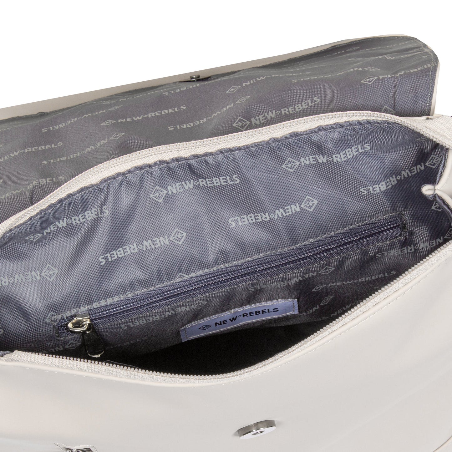 Daley backpack flap 25x13x40cm von New Rebels - Laure Bags and Travel