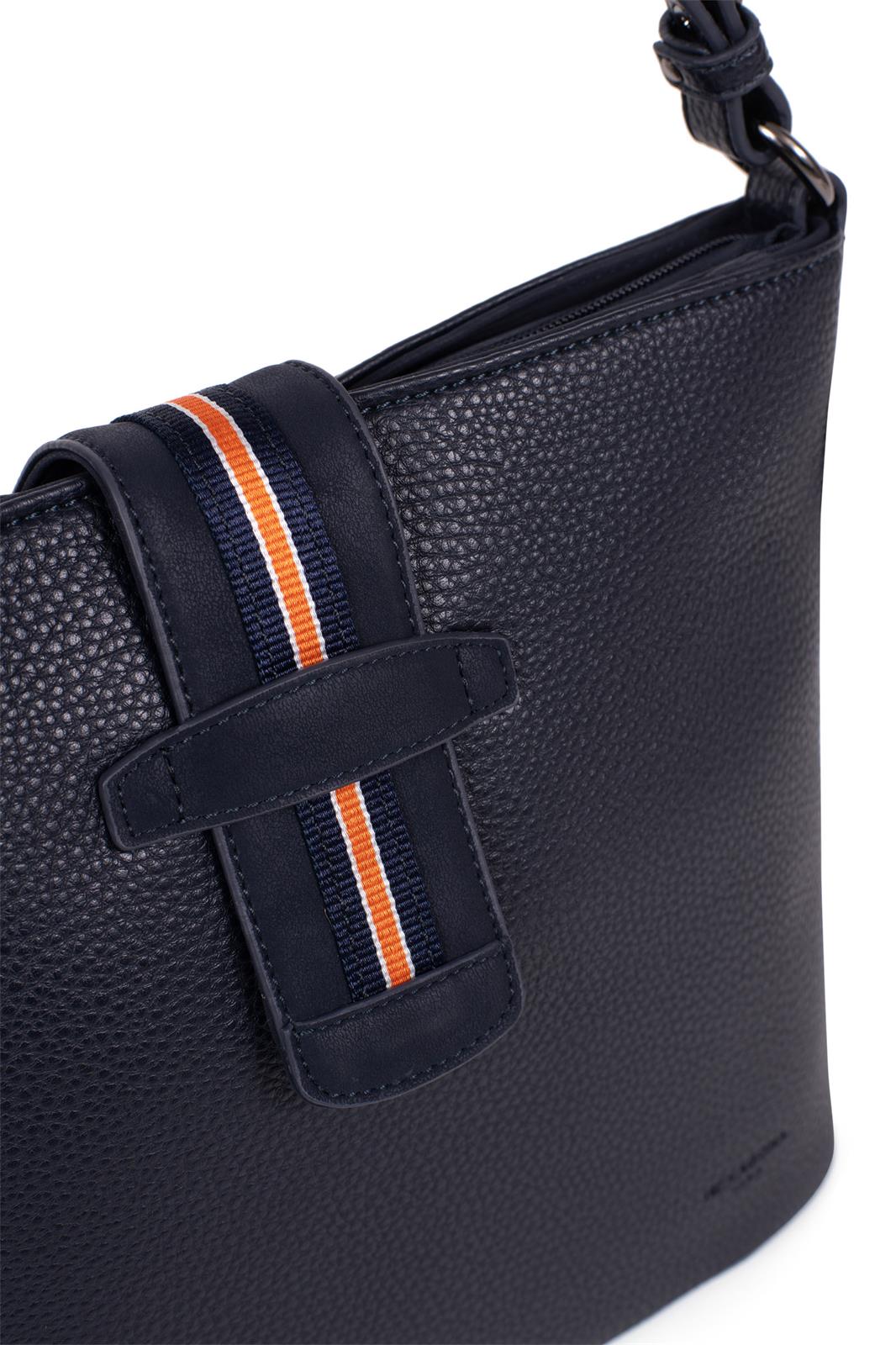 Damenhandtasche - Laure Bags and Travel