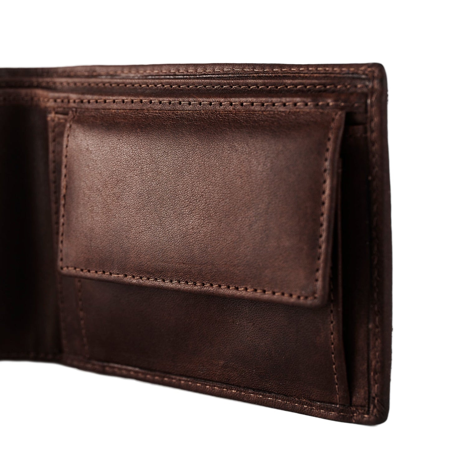 Geldbörse Billfold Wide Walid Cow Wax Pull Up von The Chesterfield Brand - Laure Bags and Travel
