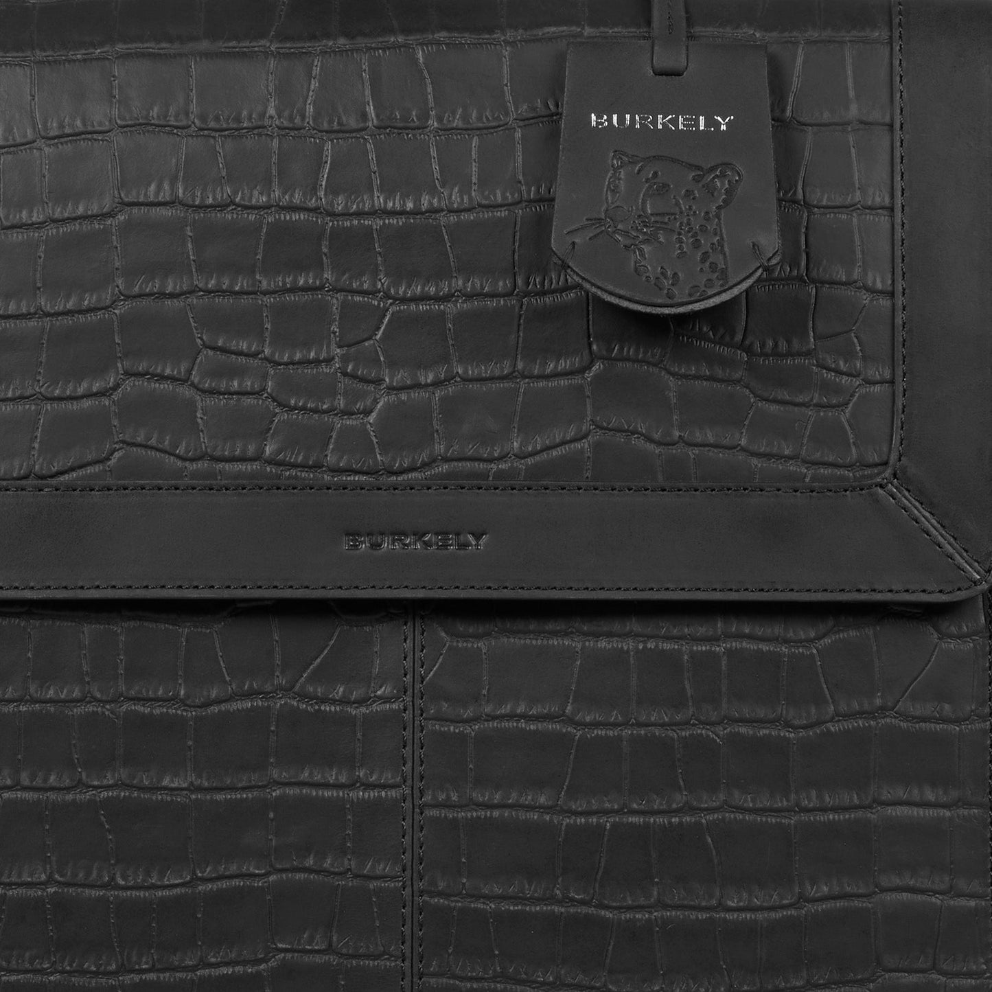 halfmoon - Laure Bags and Travel