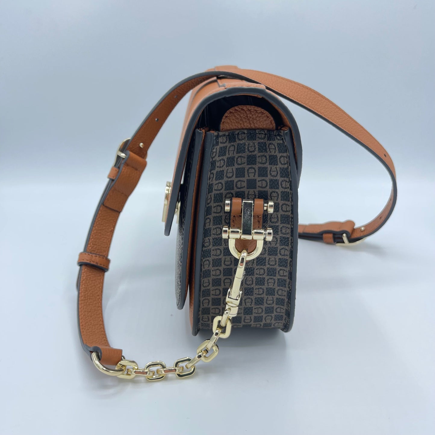Mariella Dadino Umhängetasche S - Laure Bags and Travel