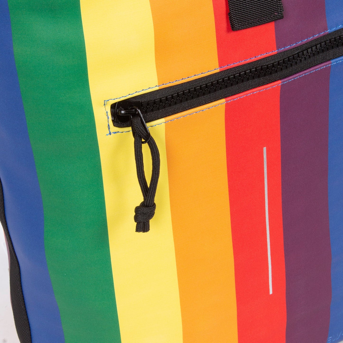 "Mart - Rainbow" Rucksack 16L 51.1309 von New Rebels - Laure Bags and Travel