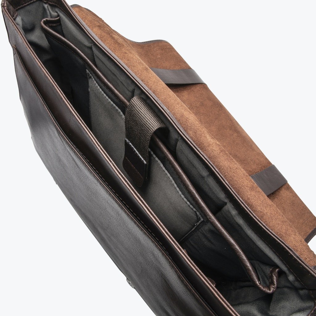 Messenger - Laure Bags and Travel