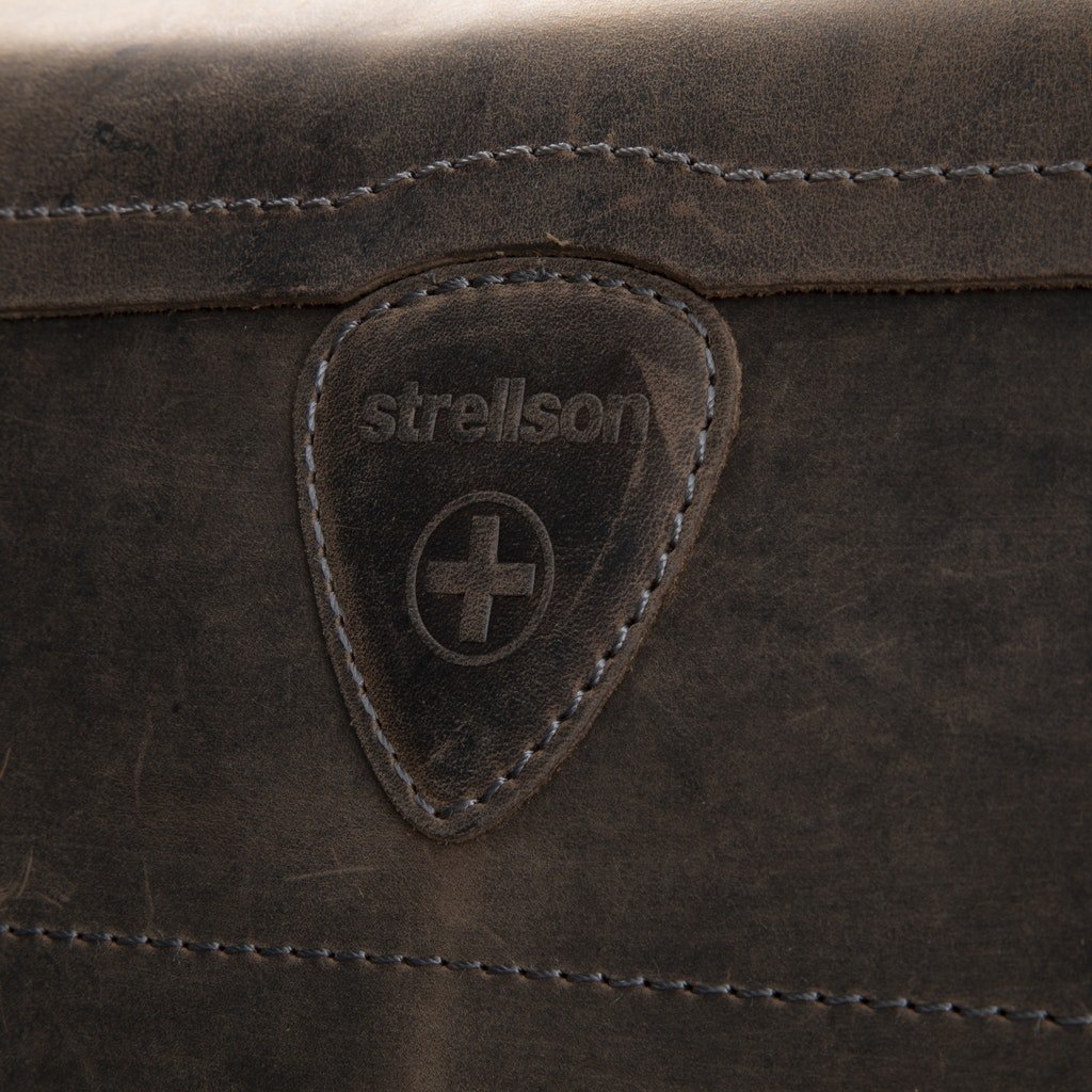 Messenger - Laure Bags and Travel