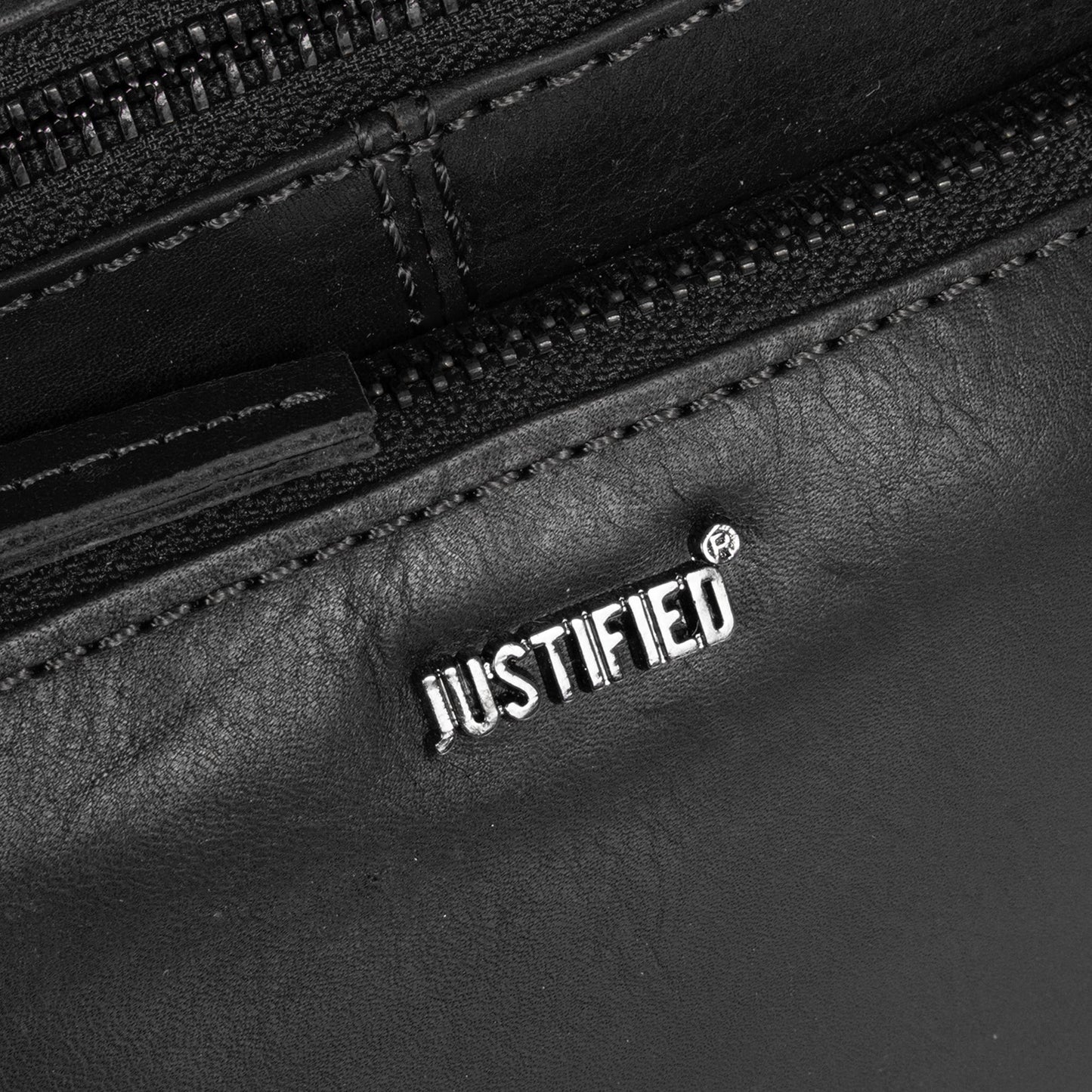 "Nynke" 12.1311 medium front pocket shoulderbag 24x2x17cm von Justified - Laure Bags and Travel