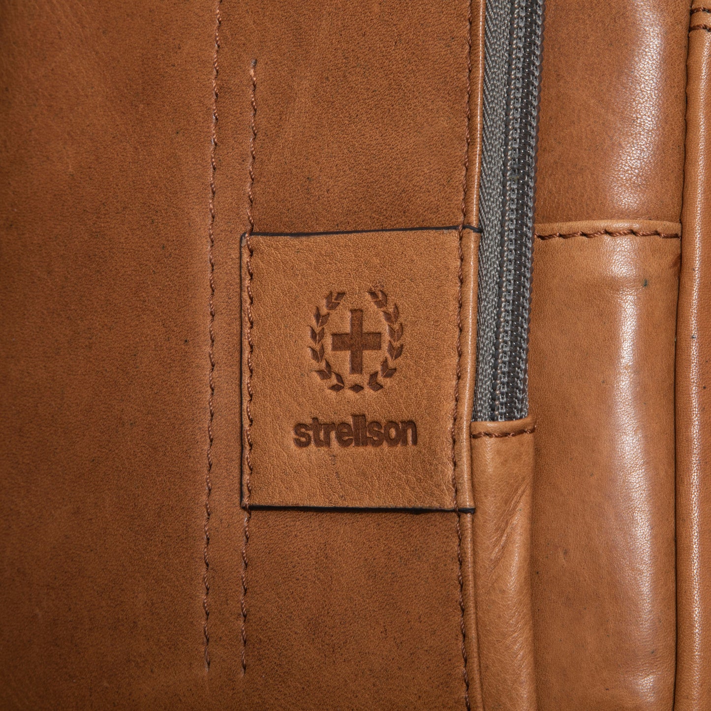 Schultertasche Brian 4010002770 von Strellson - Laure Bags and Travel