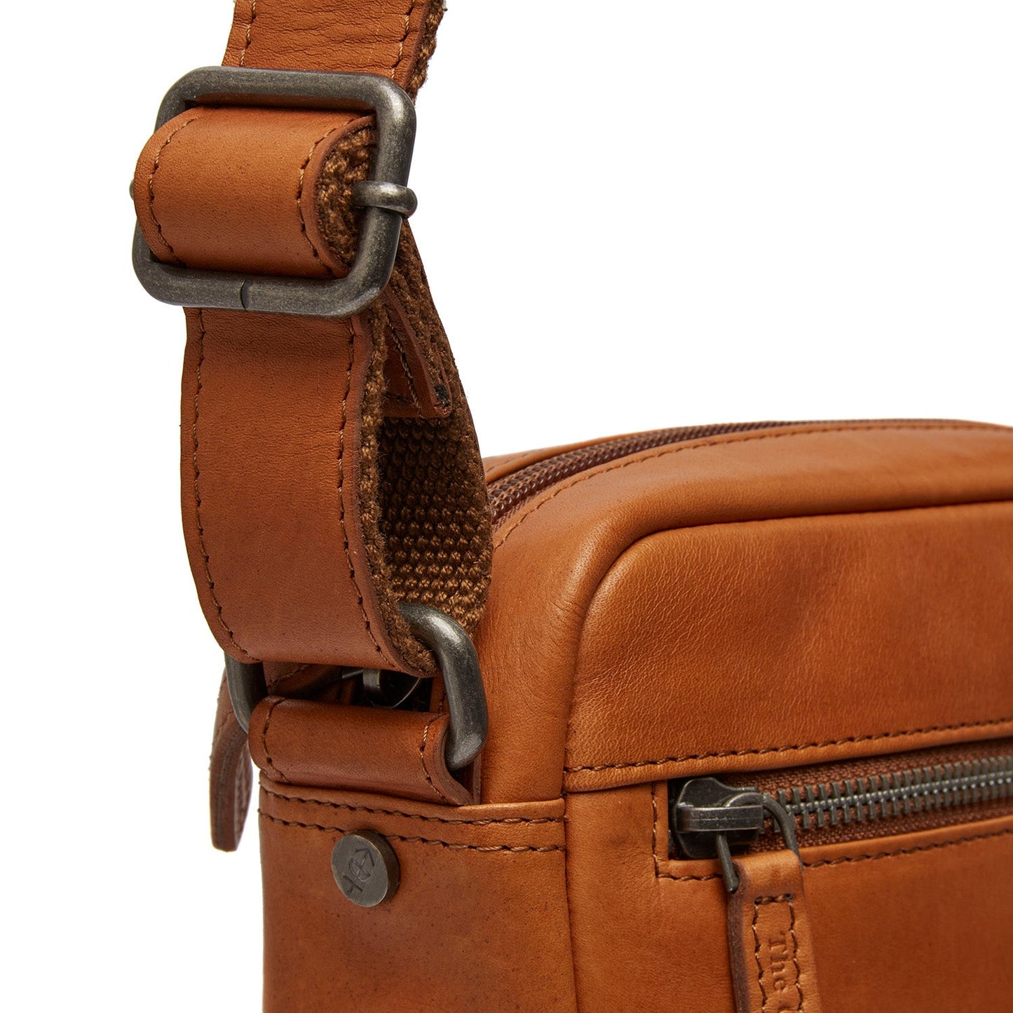 Shoulderbag Tupa Cow Wax Pull Up - Laure Bags and Travel