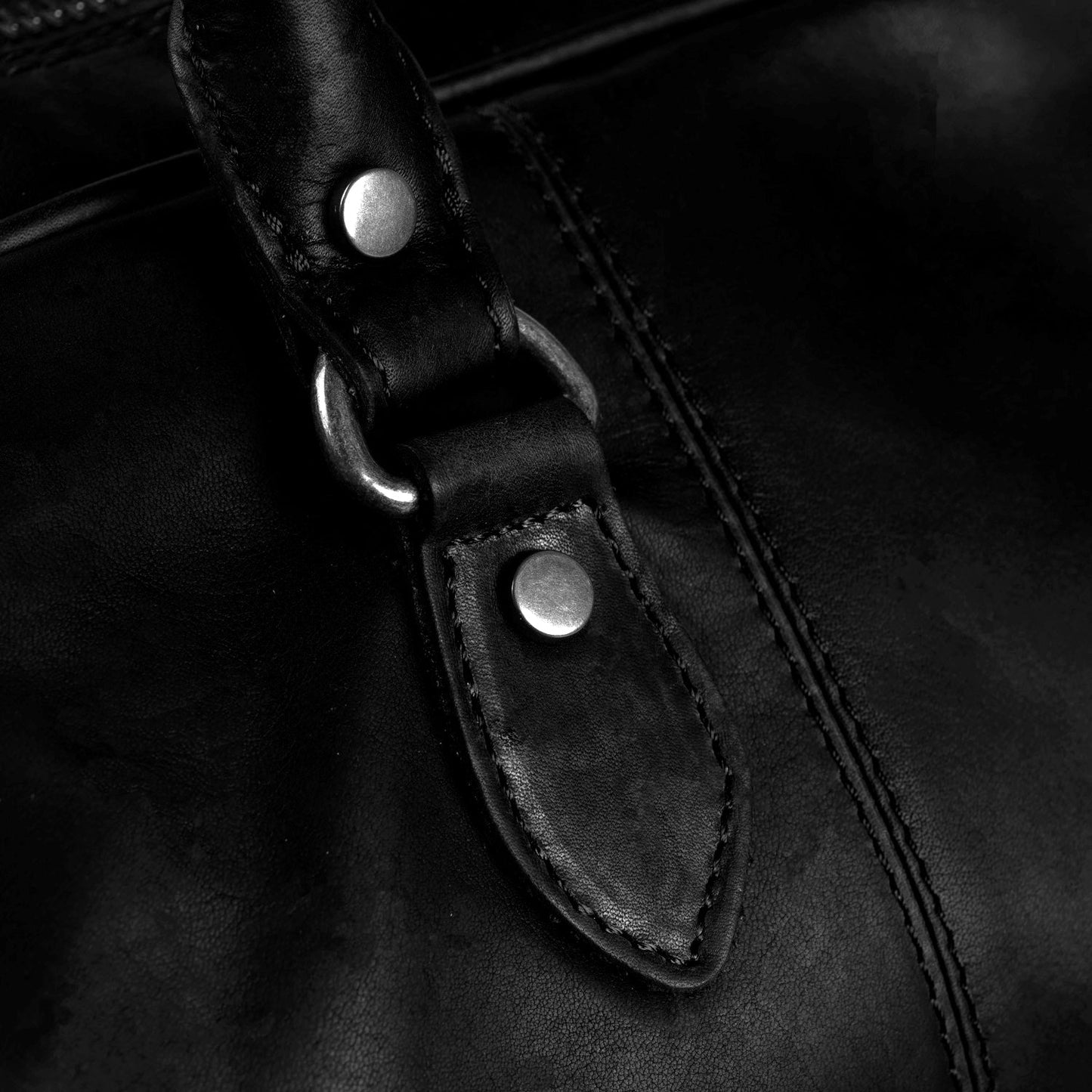 Travelbag Liam Cow Wax Pull Up - Laure Bags and Travel