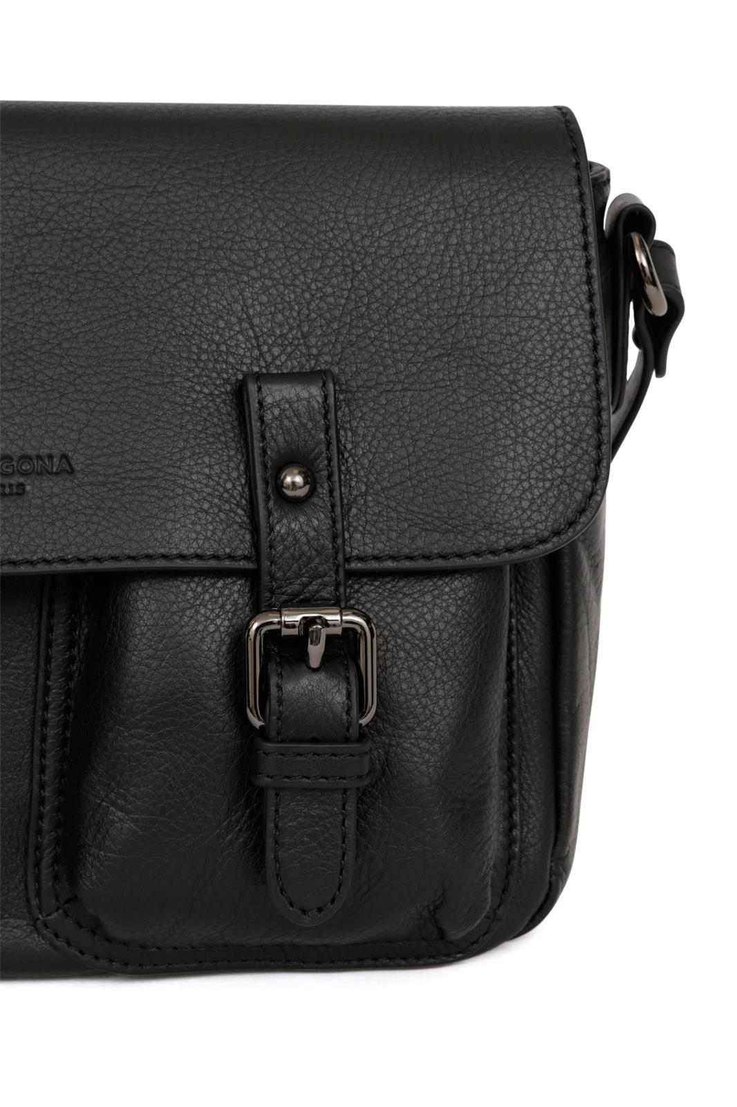 Umhängetasche - Laure Bags and Travel