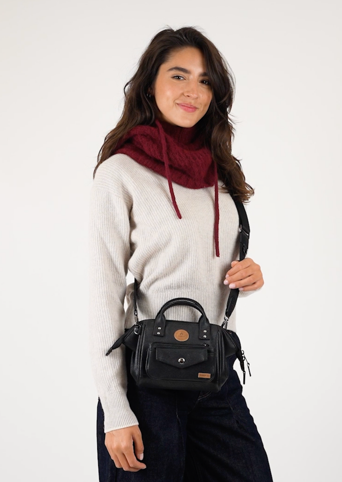 Umhängetasche Crossbody iridescent von Cabaia
