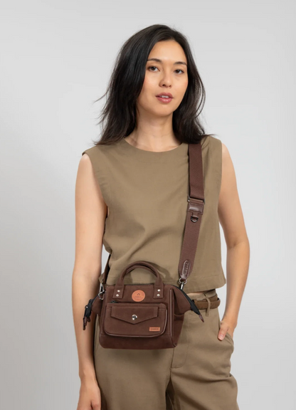 Umhängetasche Crossbody vegan suede von Cabaia