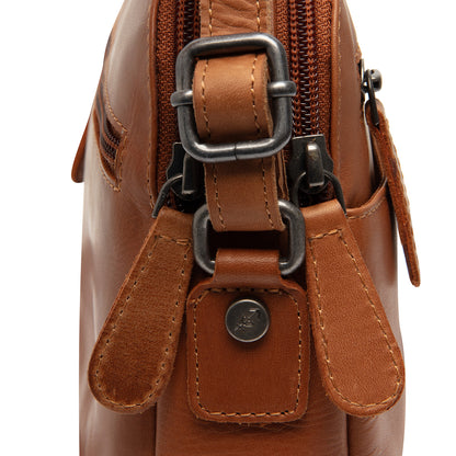 Schultertasche Vionne C48.1389 von The Chesterfield Brand