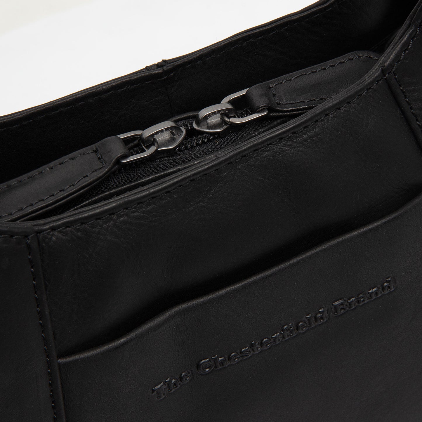 Schultertasche Lunera C48.1400 von The Chesterfield Brand