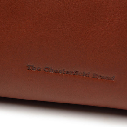 Schultertasche Dalford C48.1409 von The Chesterfield Brand