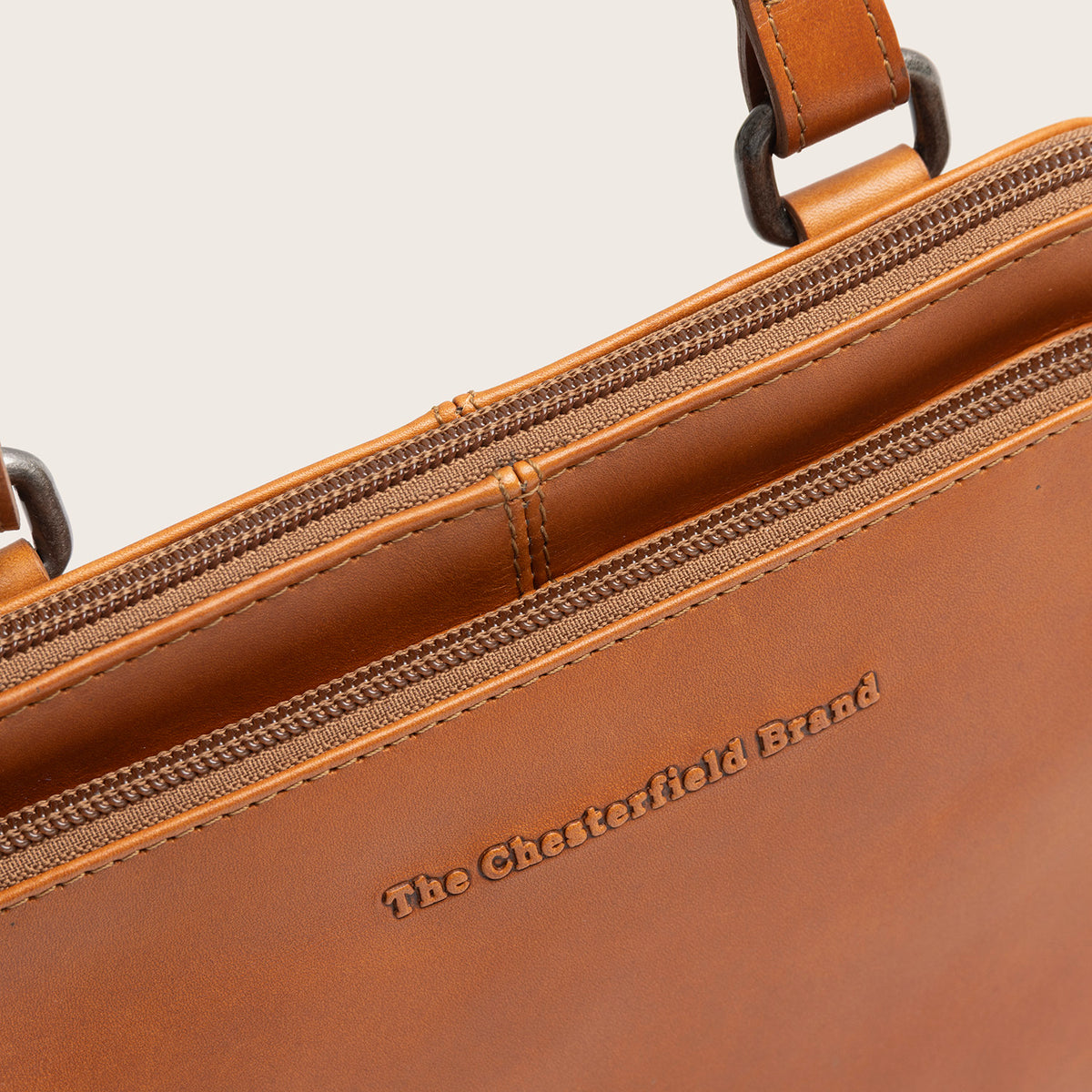 Schultertasche Caia C48.1446 von The Chesterfield Brand - Laure Green
