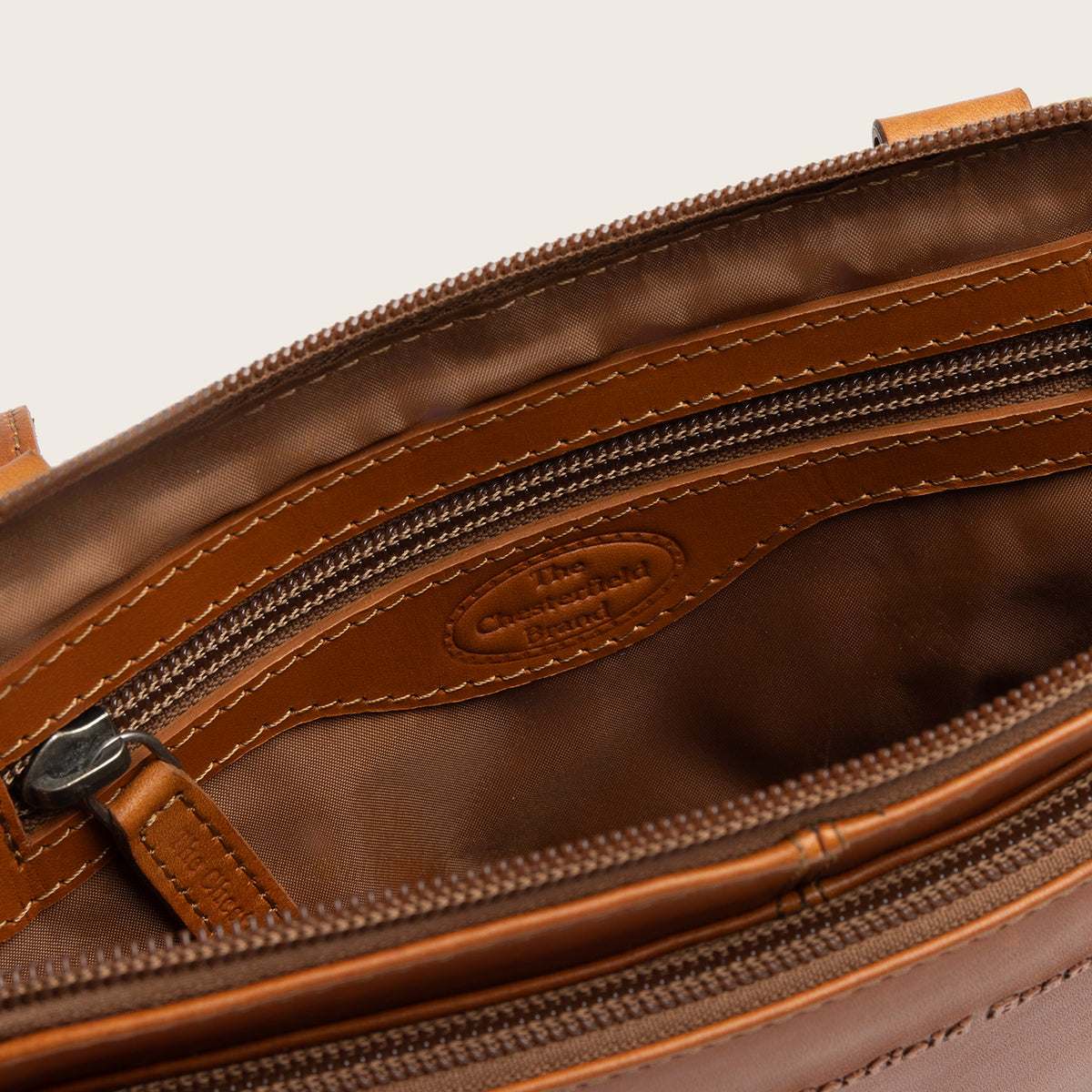 Schultertasche Caia C48.1446 von The Chesterfield Brand - Laure Green