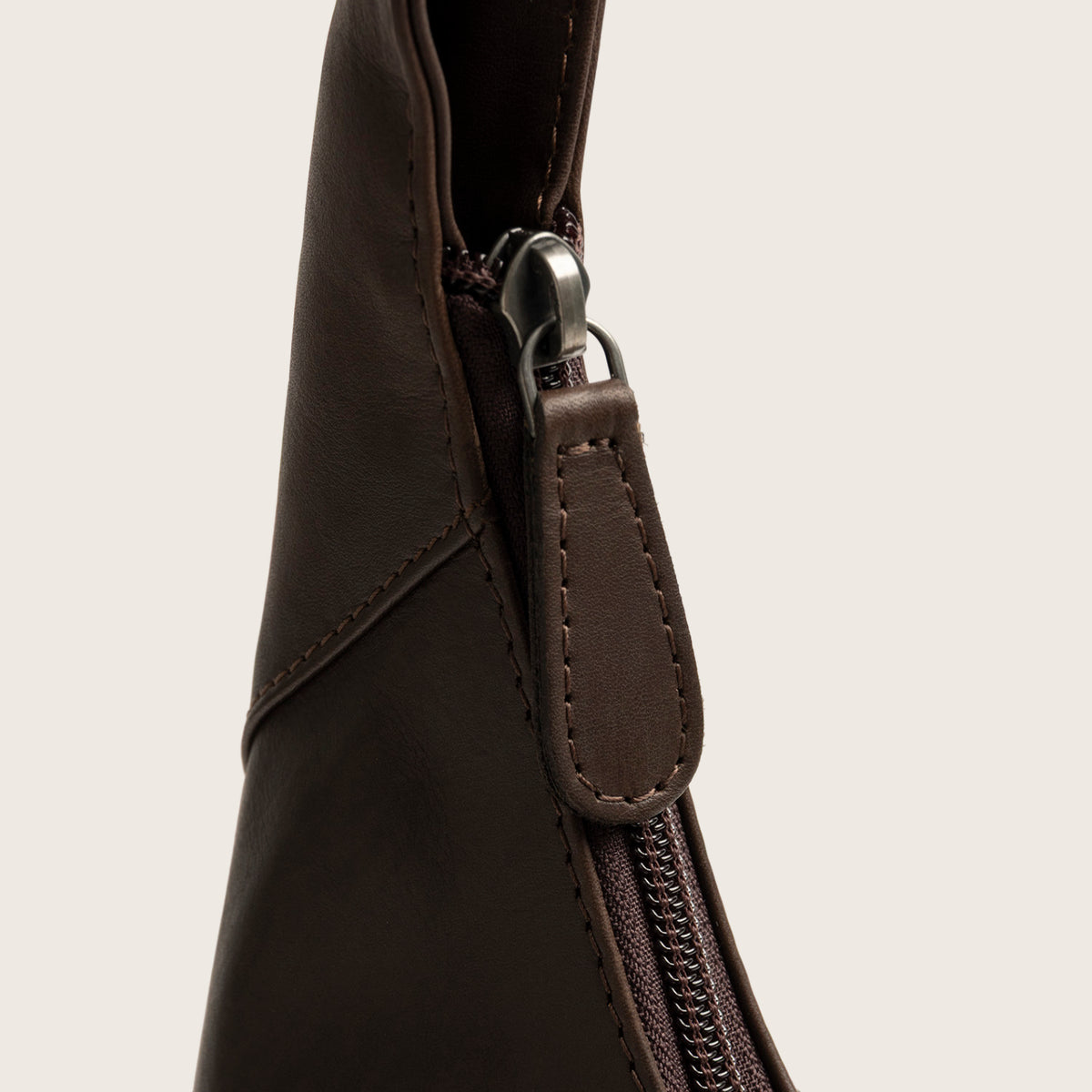 Schultertasche Neya C48.1447 von The Chesterfield Brand - Laure Green