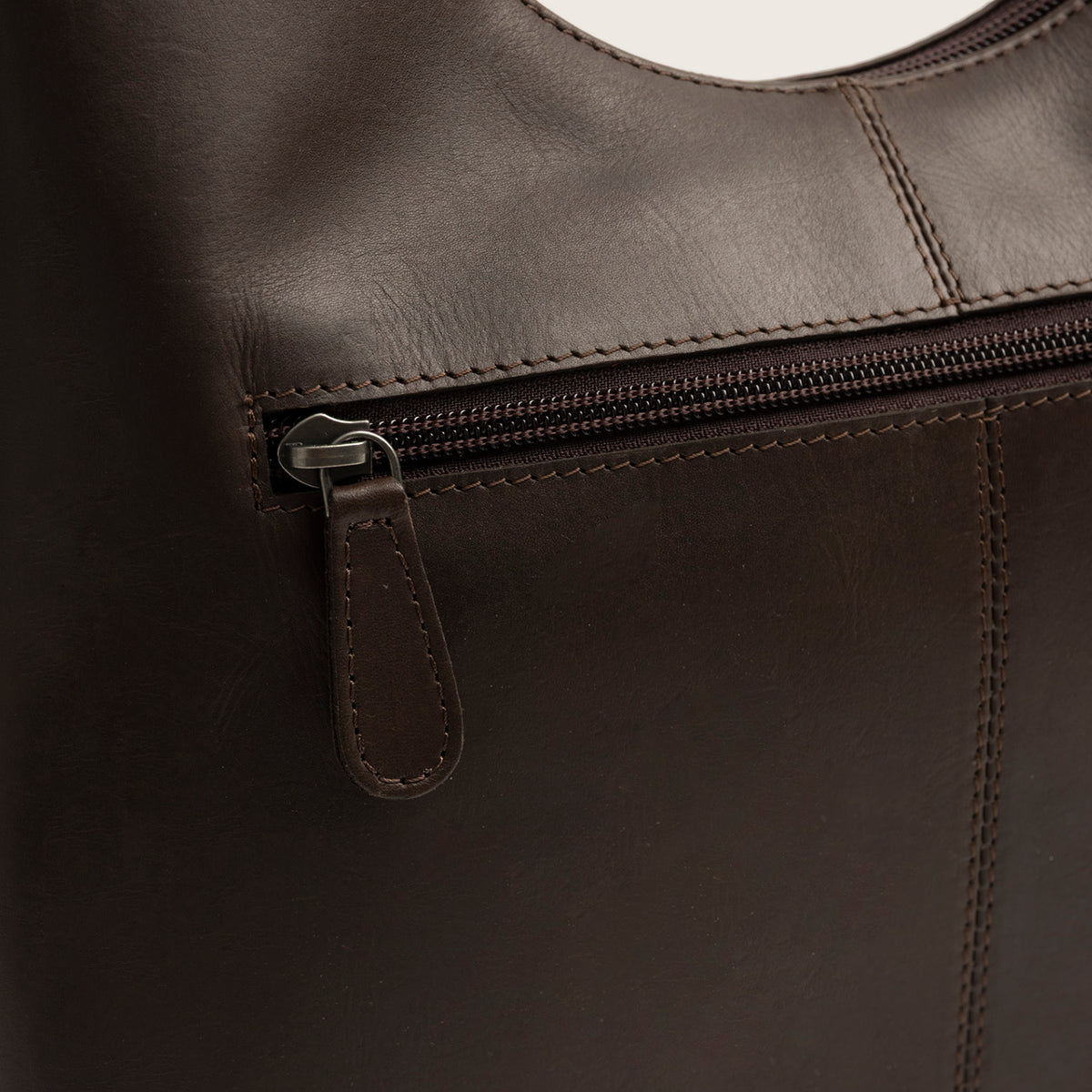 Schultertasche Neya C48.1447 von The Chesterfield Brand - Laure Green