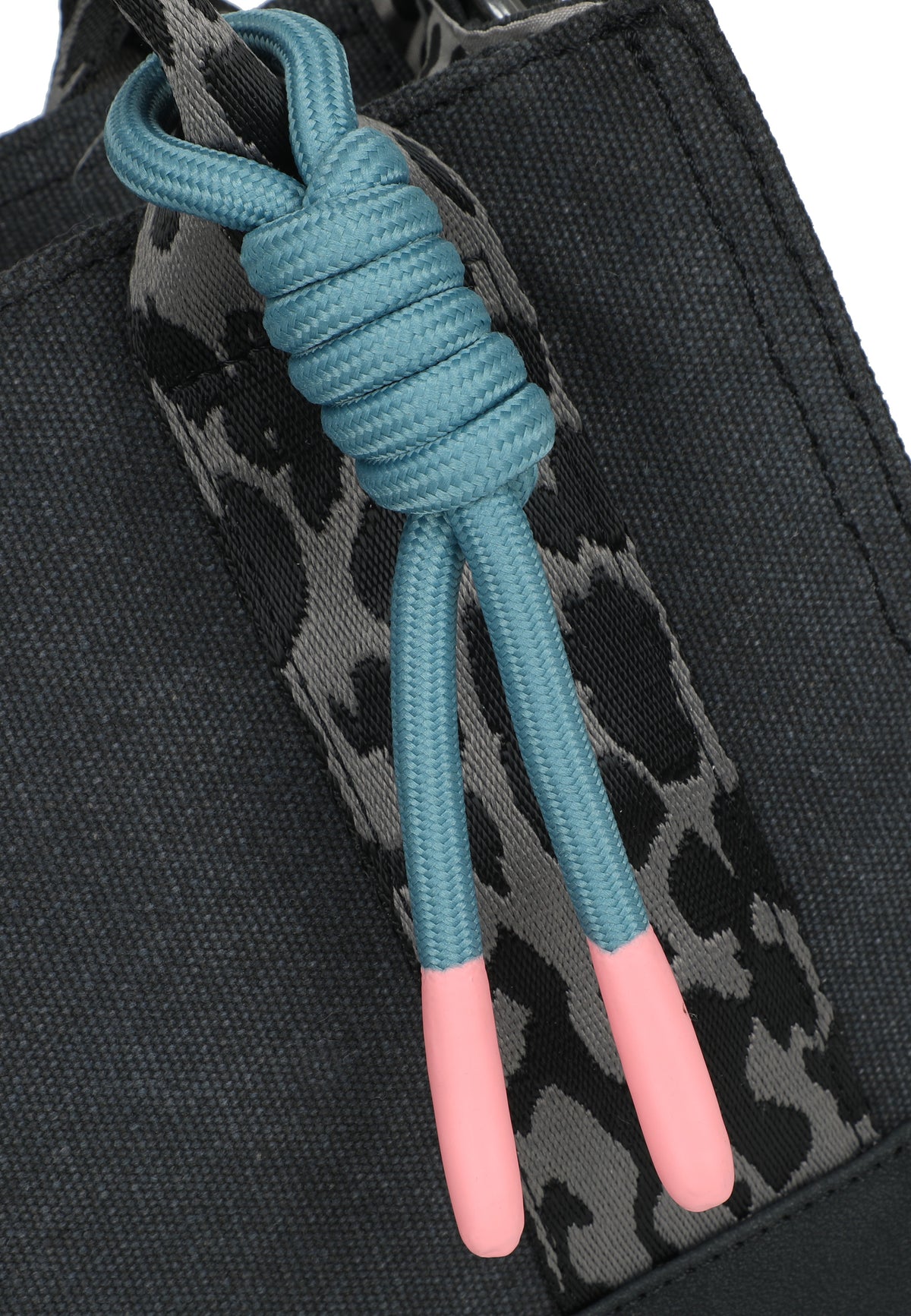Izzy09 limited Happy Leo Handtasche von Fritzi aus Preussen - Laure Green