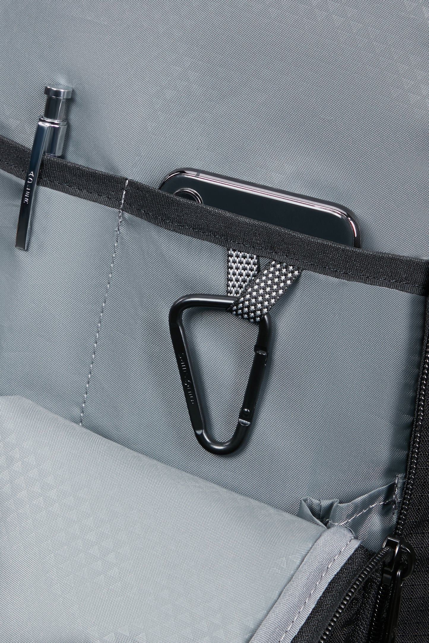 ROADSEEKER Laptop Rucksack 17,3'' mit Rollen 154955 von Samsonite