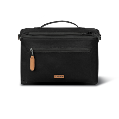 Kosmetiktasche Vanity essentials von Cabaia - Laure Green