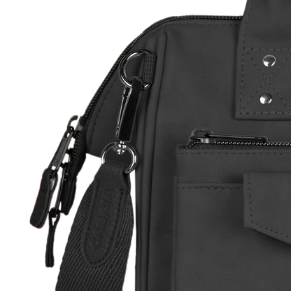 Umhängetasche Crossbody vegan nubuck von Cabaia - Laure Green