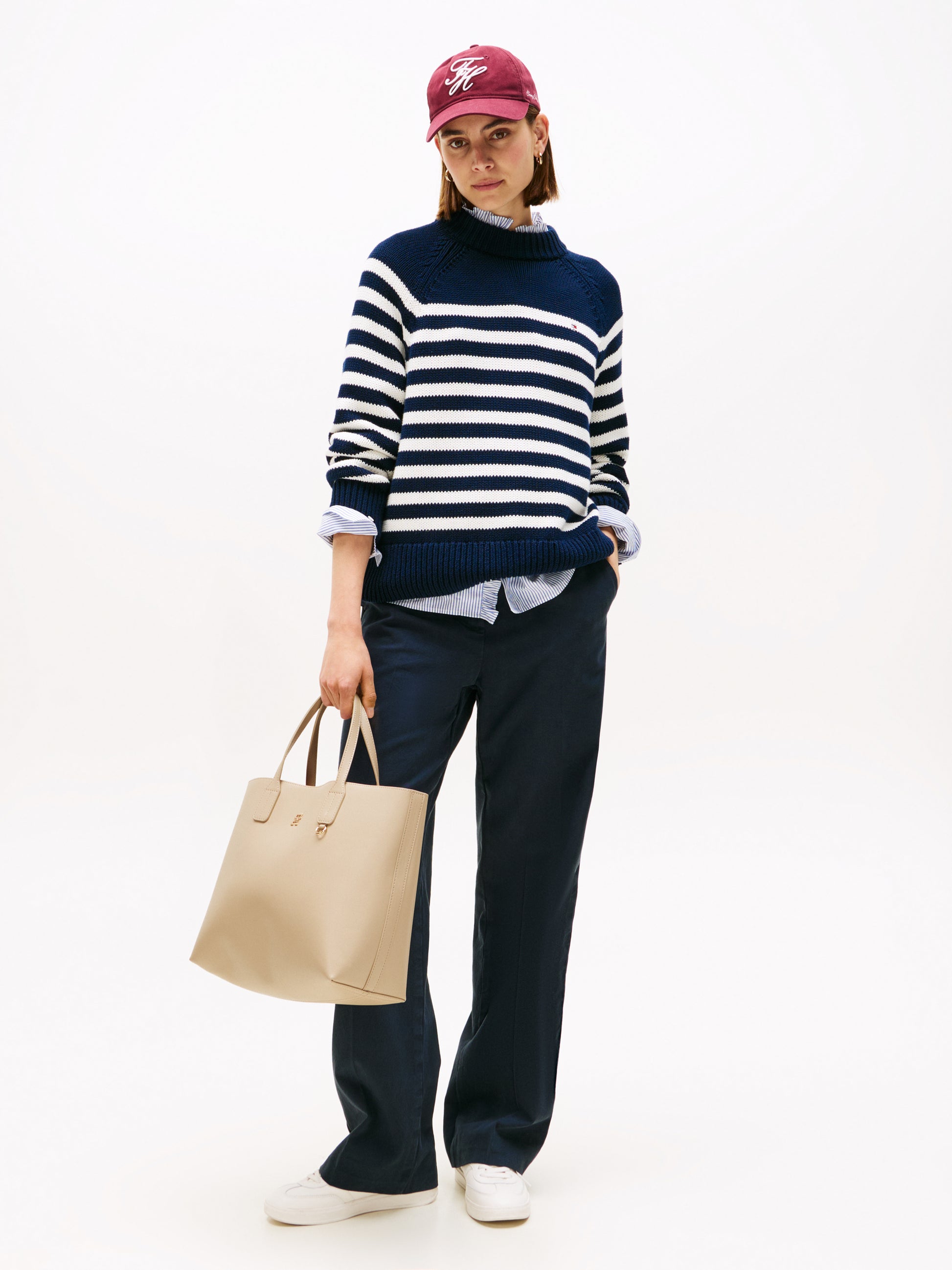 Handtasche TH Icon AW0AW17683 von Tommy Hilfiger - Laure Green