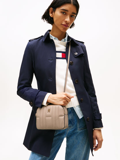 Schultertasche TH Feminine Conv AW0AW17453 von Tommy Hilfiger