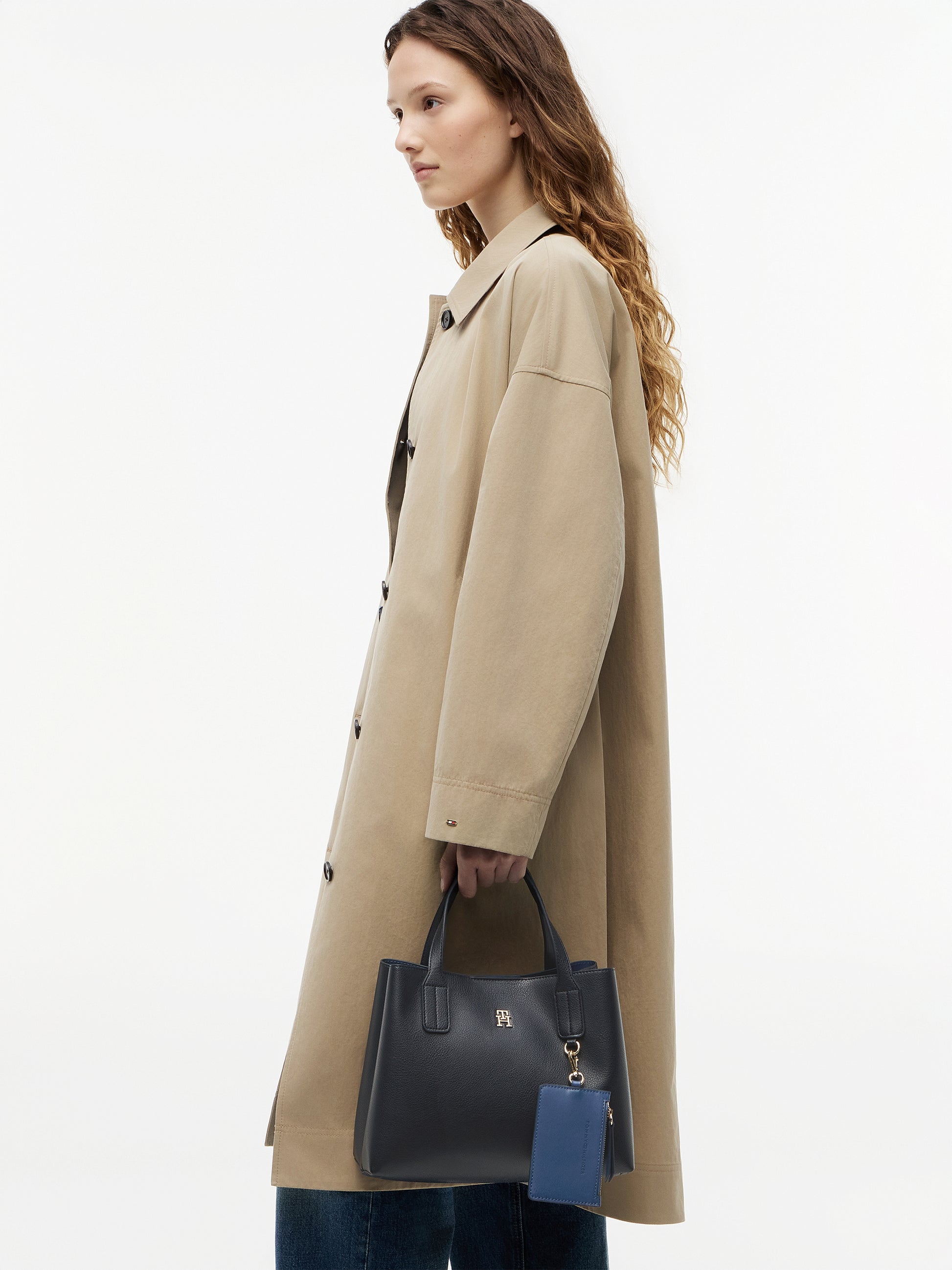 Handtasche TH Icon AW0AW18722 von Tommy Hilfiger - Laure Green