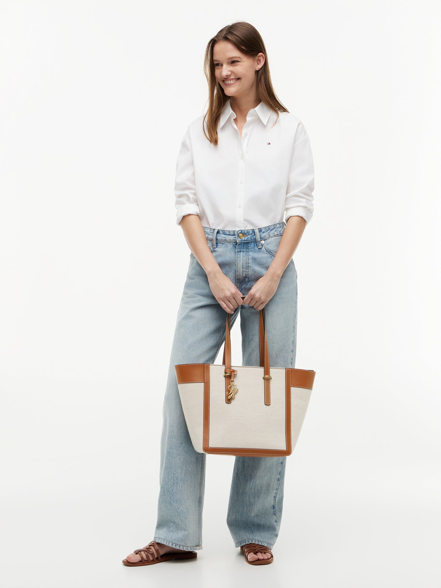Shopper TH Script canvas AW0AW18829 von Tommy Hilfiger - Laure Green