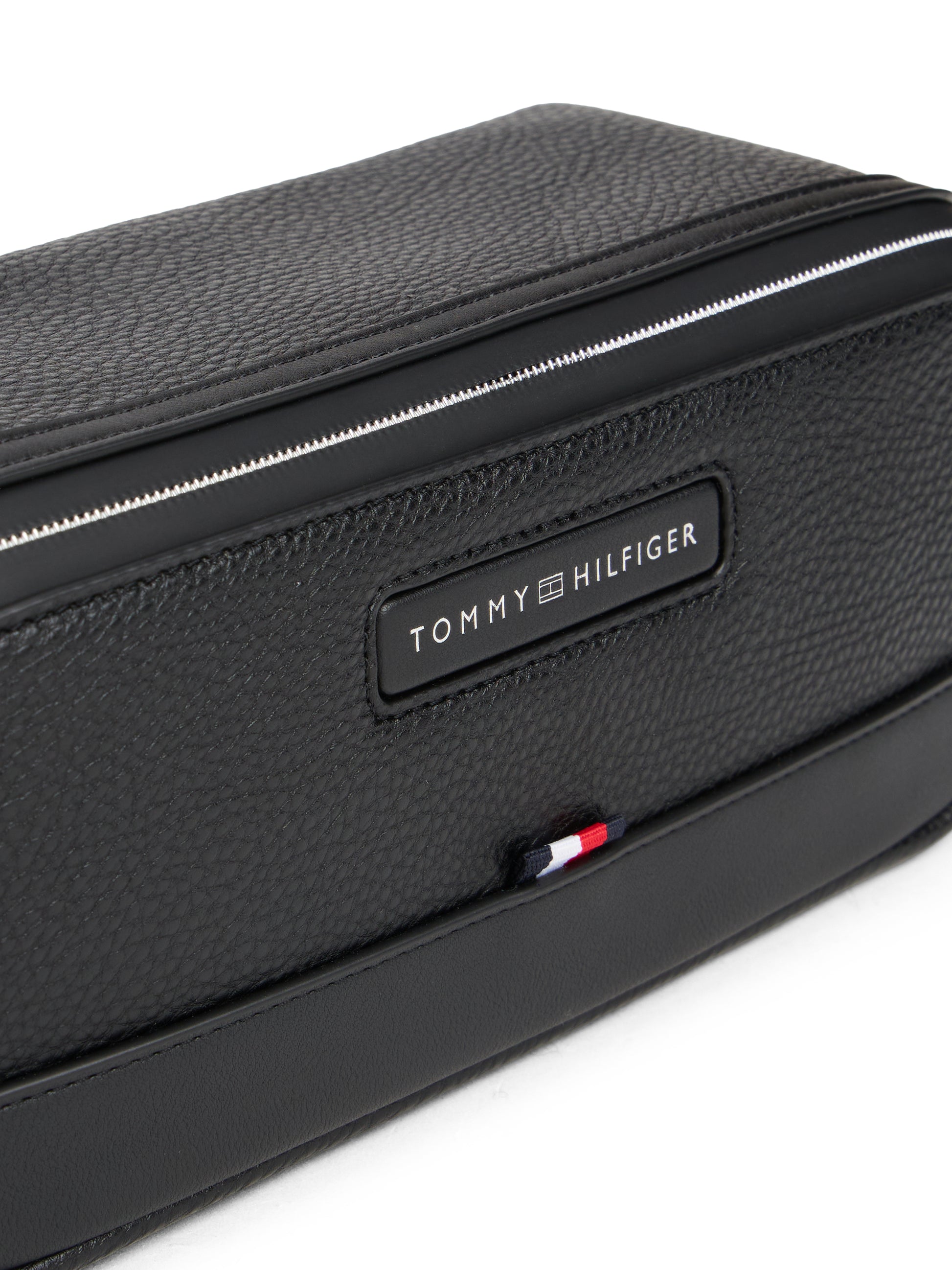 Kulturtasche TH Central AM0AM13948 von Tommy Hilfiger - Laure Green