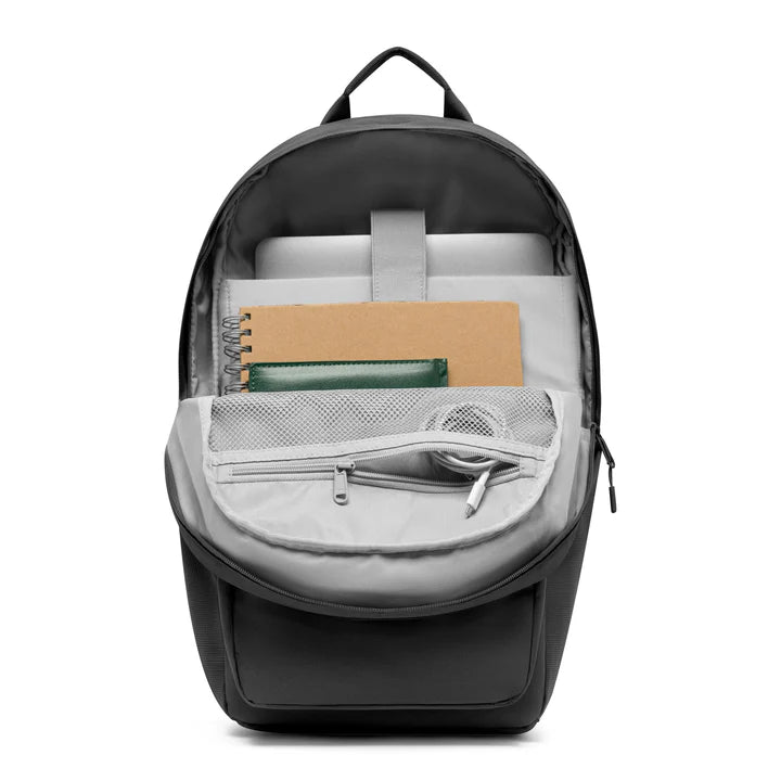Rucksack Mo von Johnny Urban