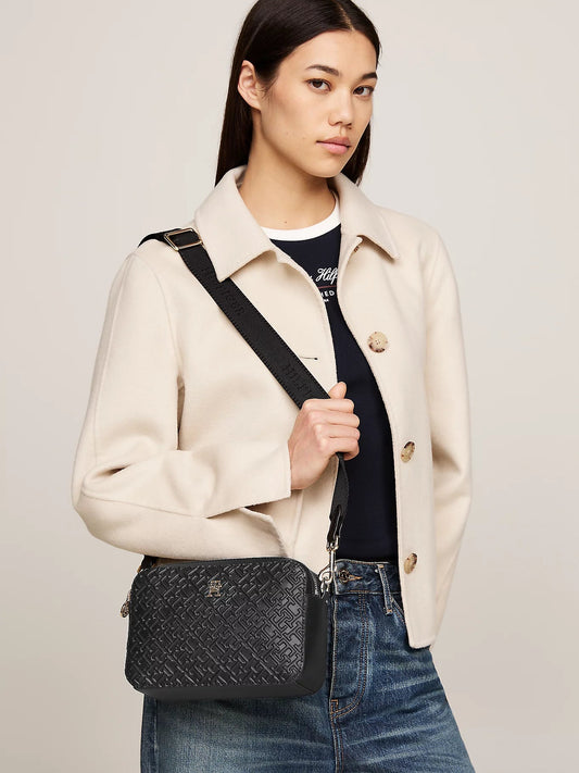 Umhängetasche TH Distinct Mono AW0AW16470 von Tommy Hilfiger - Laure Bags and Travel