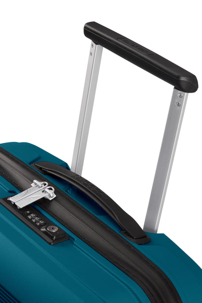 AIRCONIC Spinner mit 4 Rollen Hartschalen Koffer von American Tourister - Laure Bags and Travel